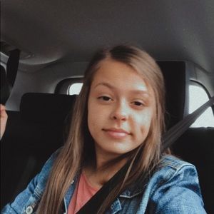 Meet your Posher, Kelsey